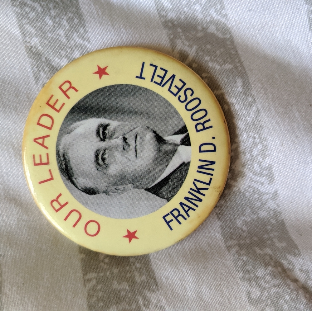 Roosevelt vintage pin president